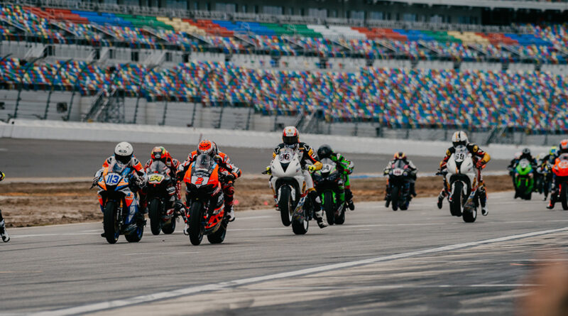 Daytona 200 start